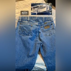 wrangler, 33x34, blue jeans